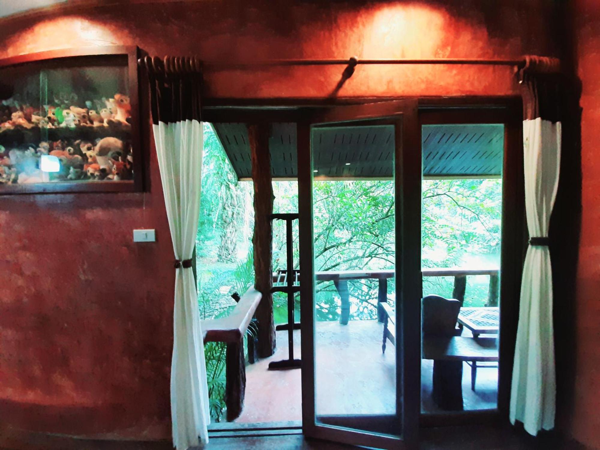 Tuaprodhome Khao Lak Rum bild