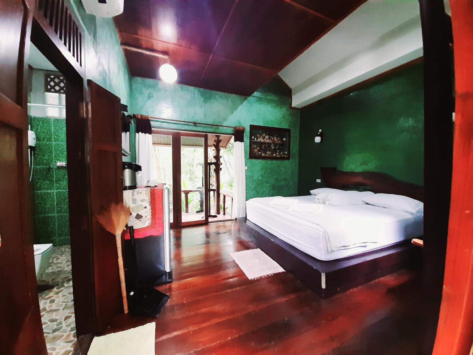 Tuaprodhome Khao Lak Rum bild