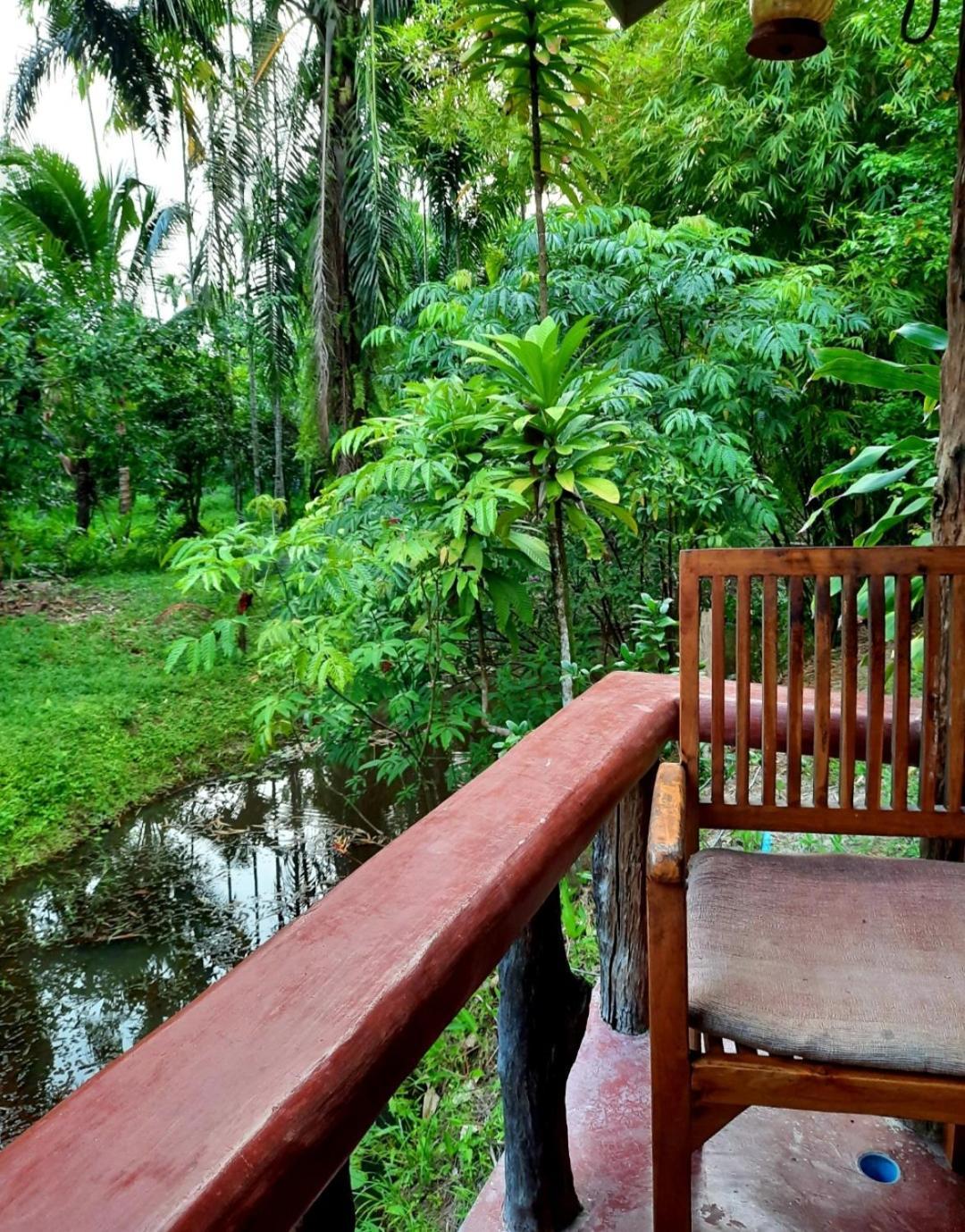 Tuaprodhome Khao Lak Rum bild
